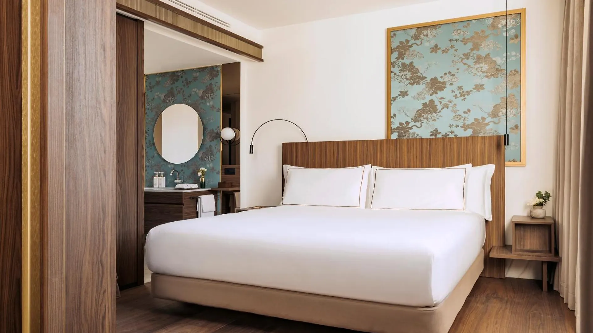Palazzo Cordusio, A Gran Melia Hotel Milano 5*,