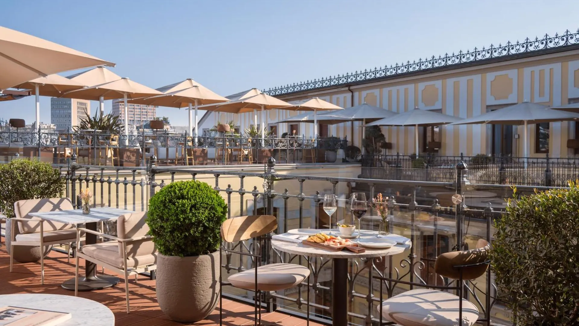 Palazzo Cordusio Gran Melia - The Leading Hotels Of The World Milão 5*,  Itália